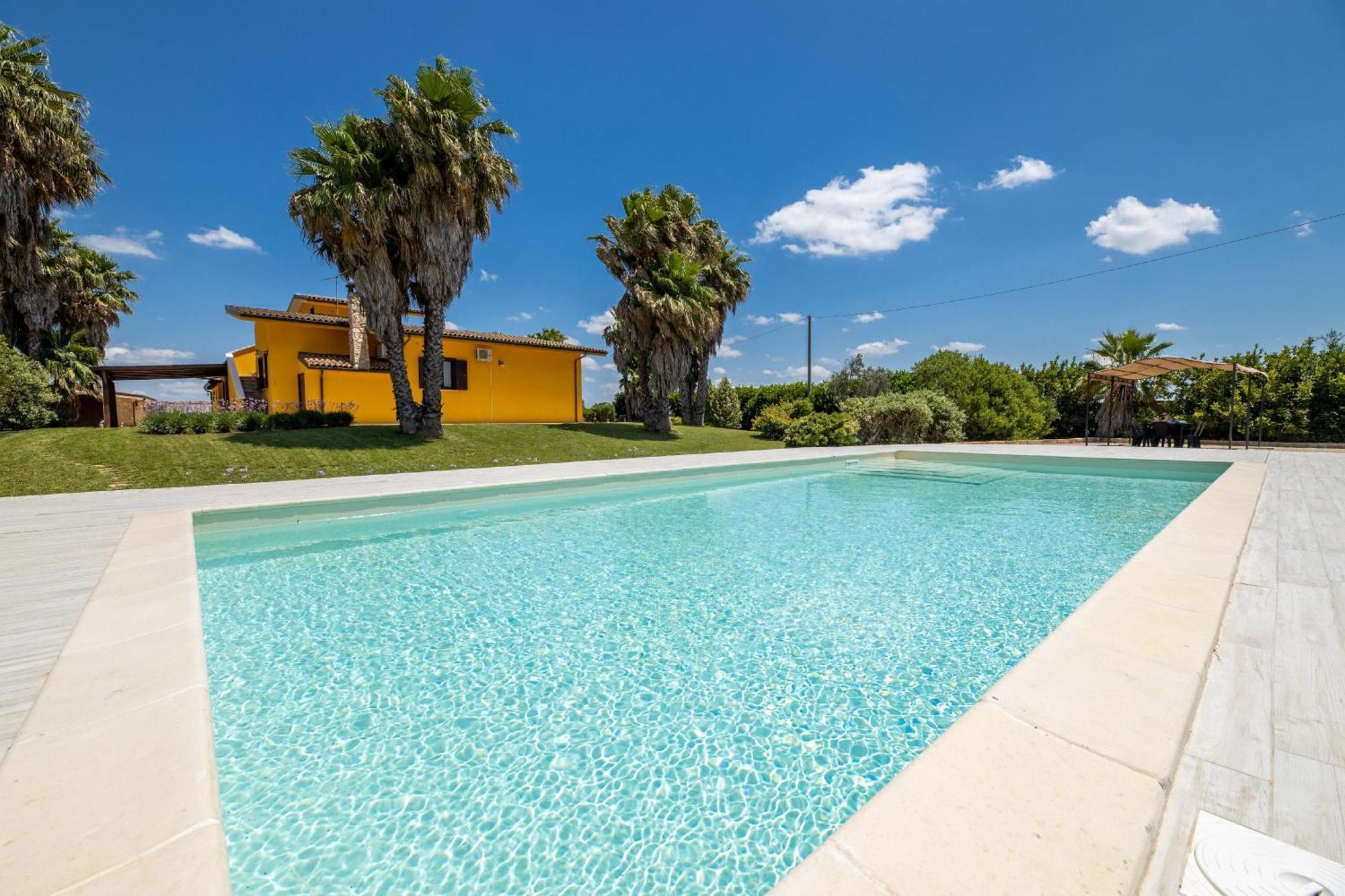 Villa Esmeralda Taviano  Buitenkant foto