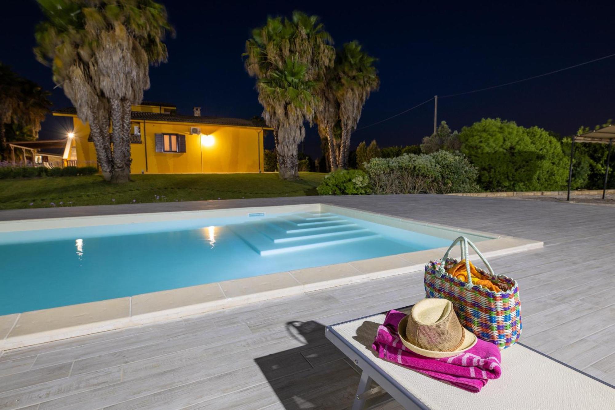Villa Esmeralda Taviano  Buitenkant foto