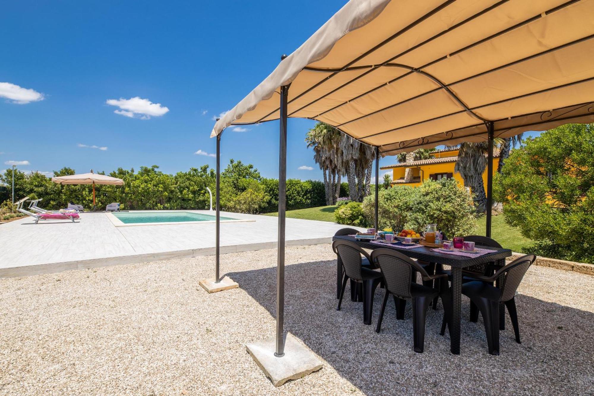 Villa Esmeralda Taviano  Buitenkant foto