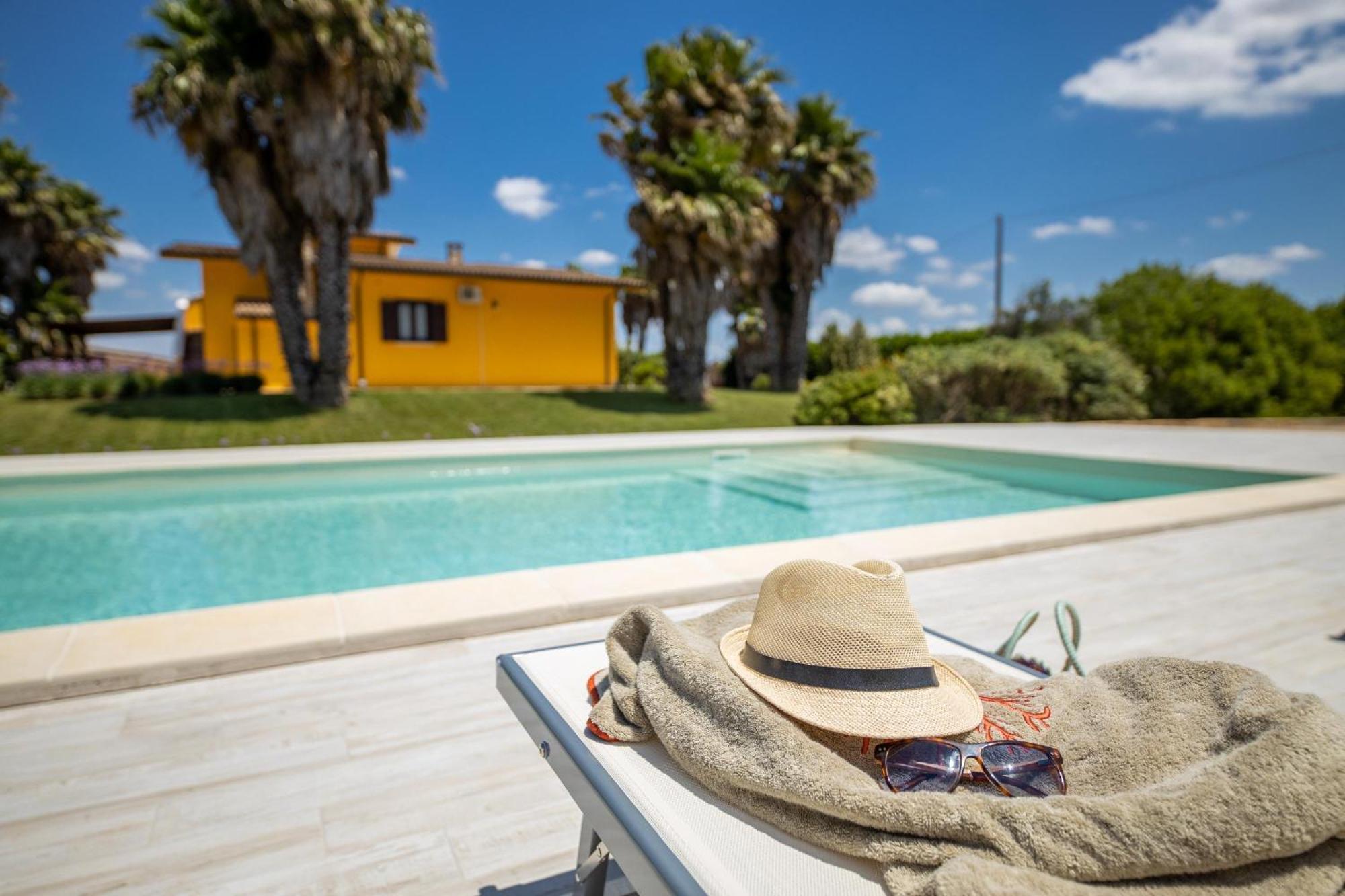 Villa Esmeralda Taviano  Buitenkant foto