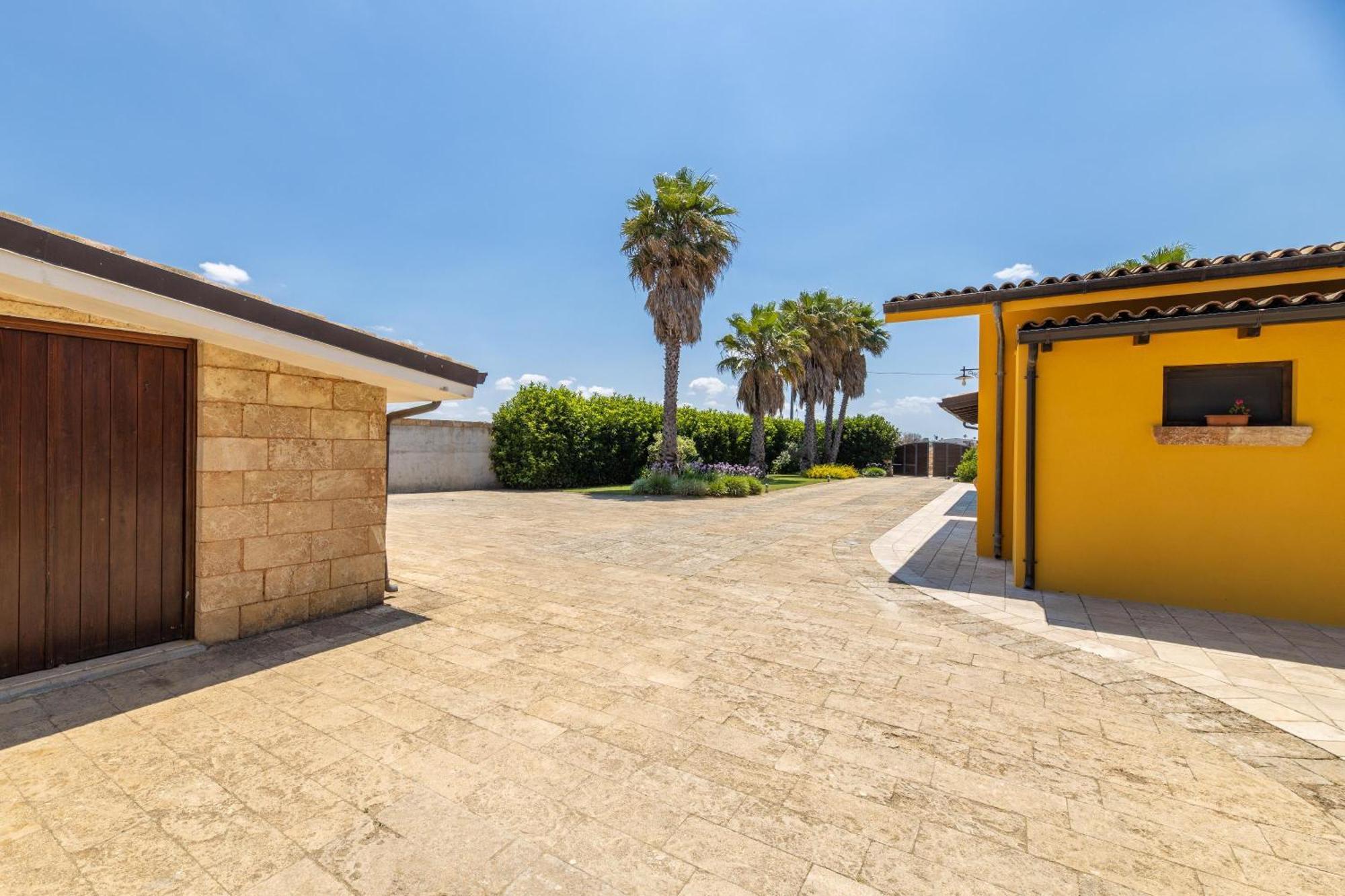 Villa Esmeralda Taviano  Buitenkant foto
